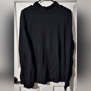 Black Karen Scott turtleneck longsleeve shirt